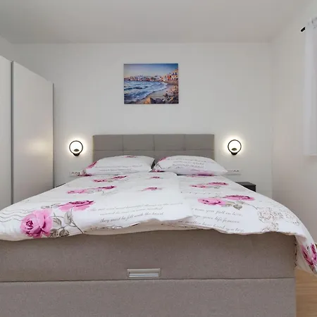 Holiday home Gorgeous In Smokovic