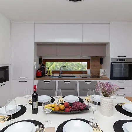 Awesome In Casa de Férias Smokovic