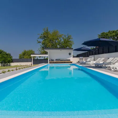 Holiday home Gorgeous In *