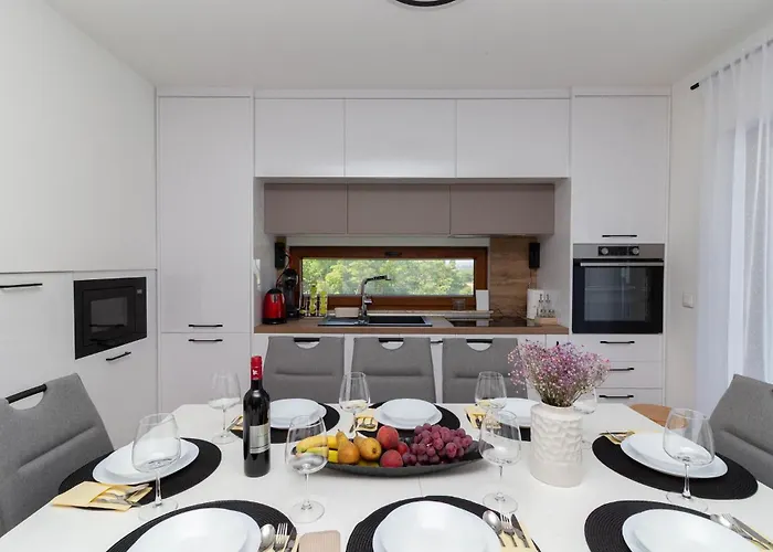 Awesome In Ferienhaus Smokovic